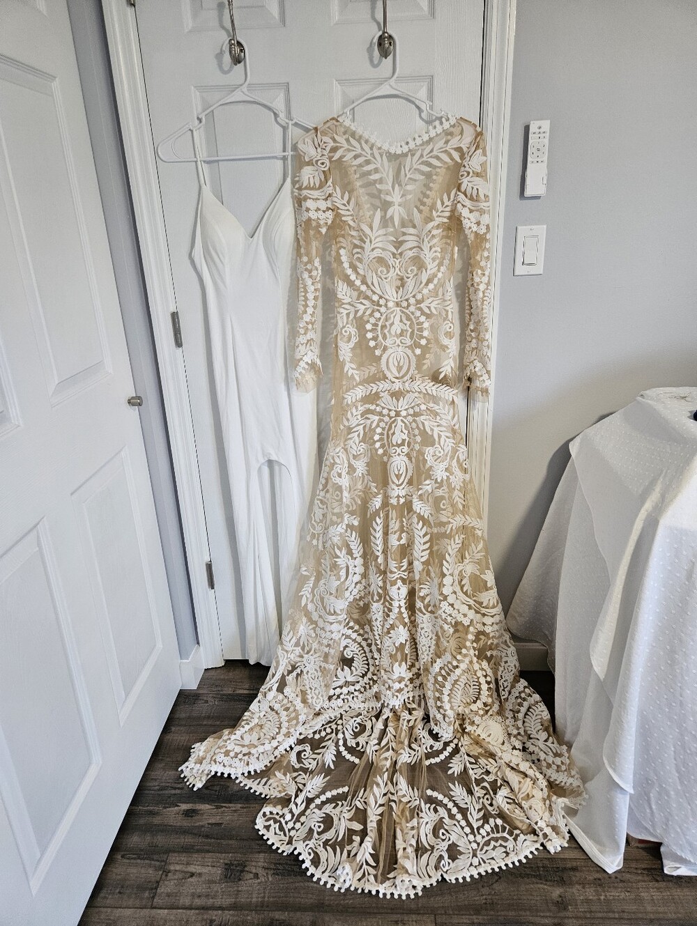 Boho Lace Wedding Dress and Slip - Picture 3 of 15